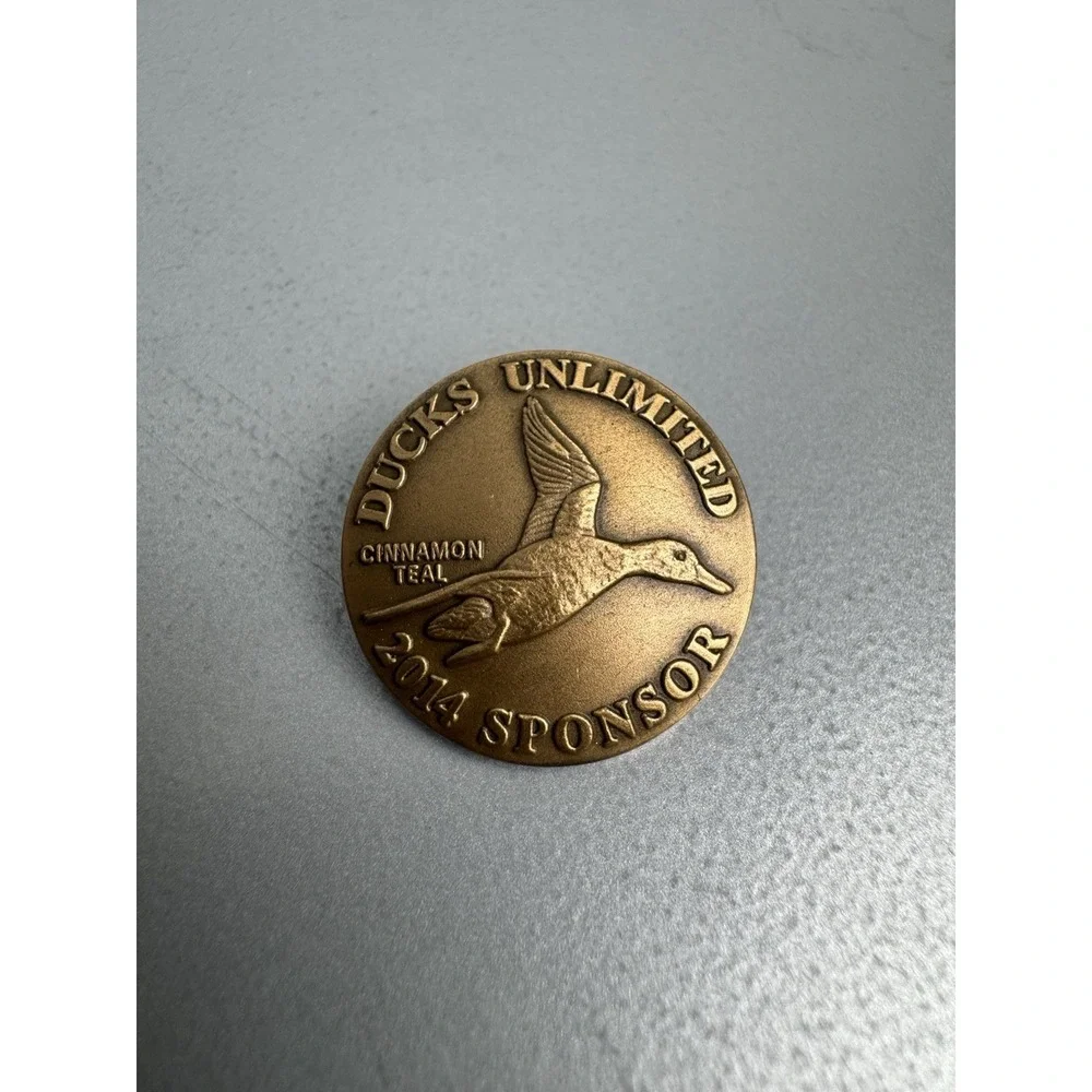 Ducks Unlimited Cinnamon Teal Pin 2014 Sponser Bronze Hunting Duck Bird